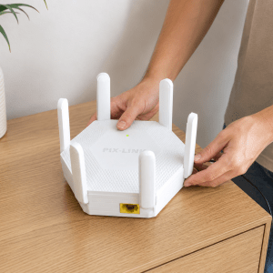 Repetidor de Sinal Wi-Fi Cx 50 Peças - Imagem 3